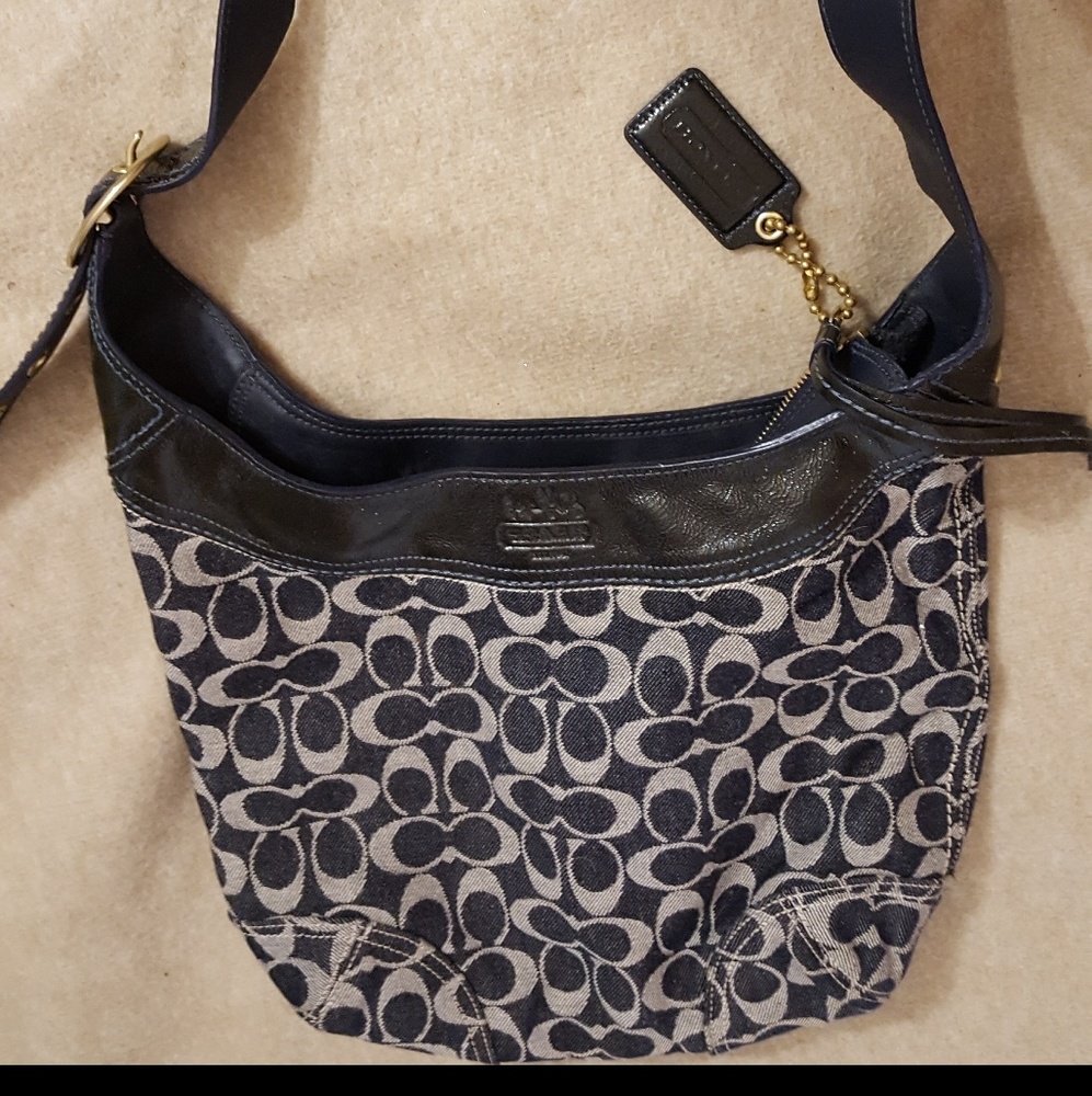 Coach crossbody/hobo style